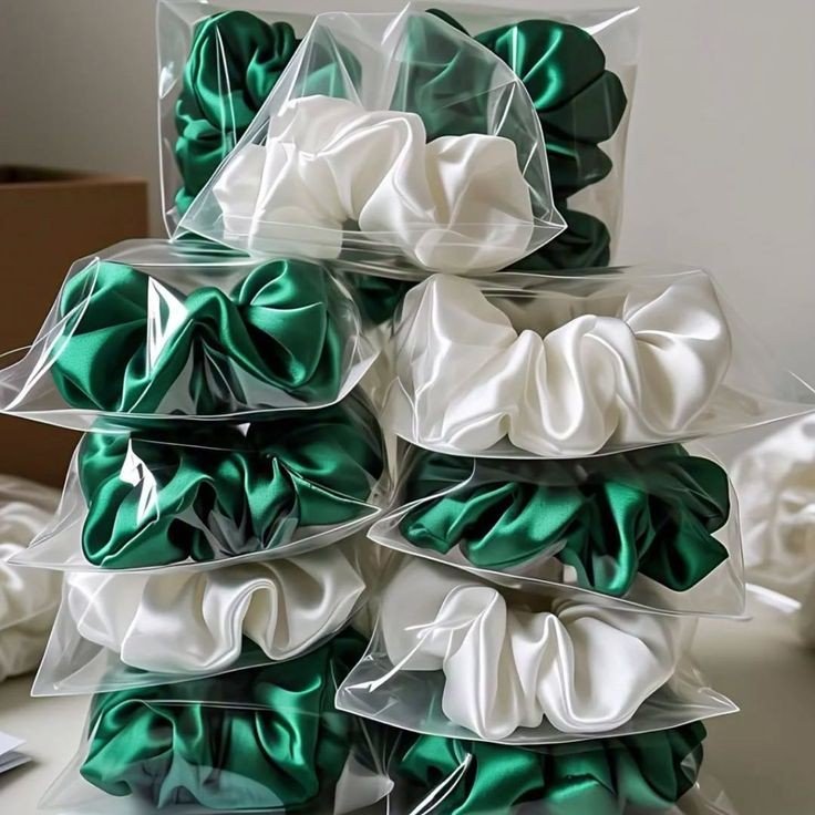 التوك والبونيه الستان التركي والحرير اعلي خامه وتقفيل واقل سعر مقابل اعلي جودة 💙✨