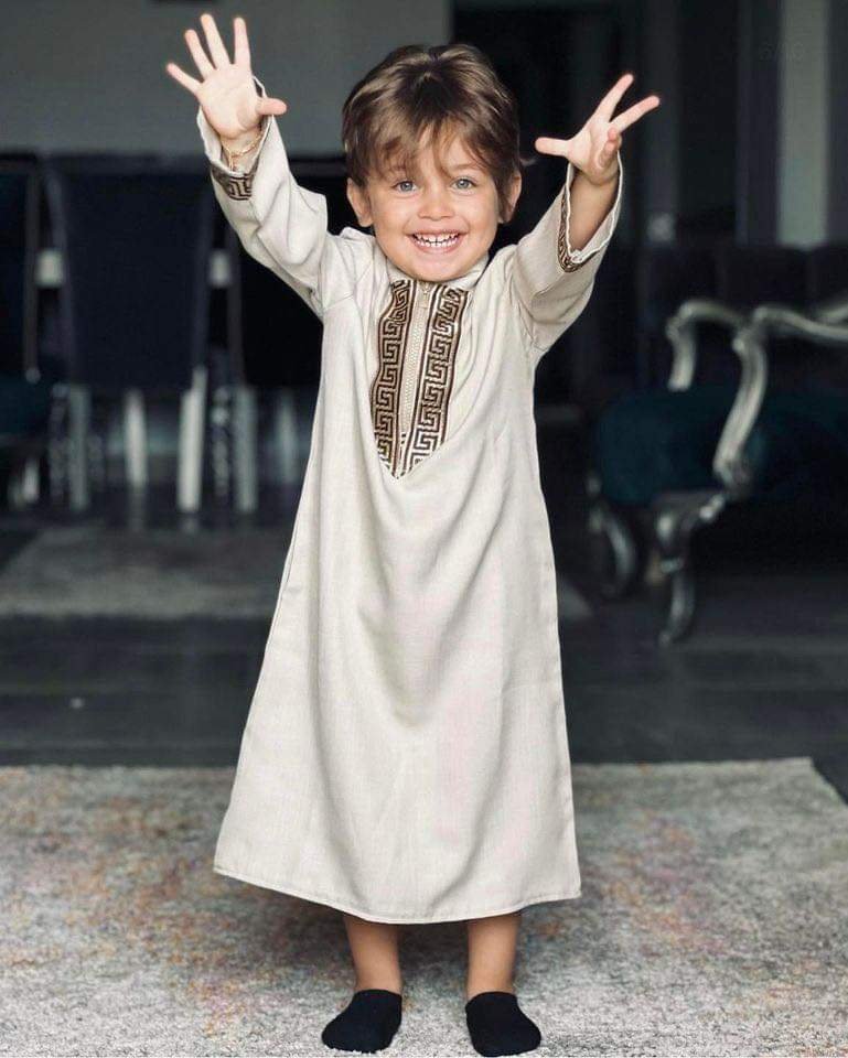 عبايه اطفال كتان مستورد